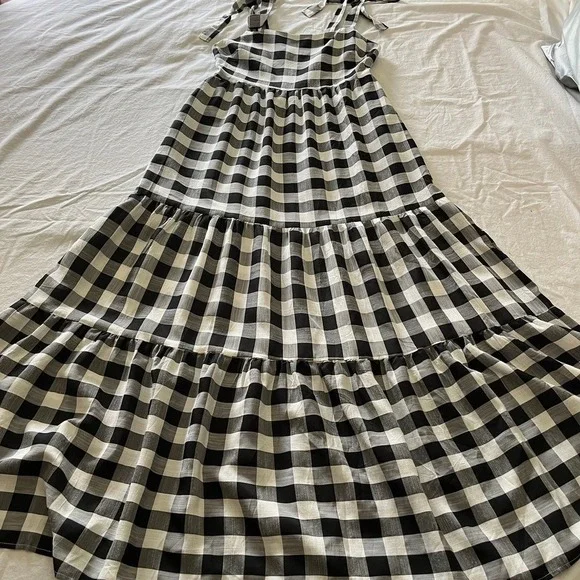 Gingham Tiered Maxi Dress Black White Tie Shoulder Smocked Back M Cottagecore - Picture 2 of 7